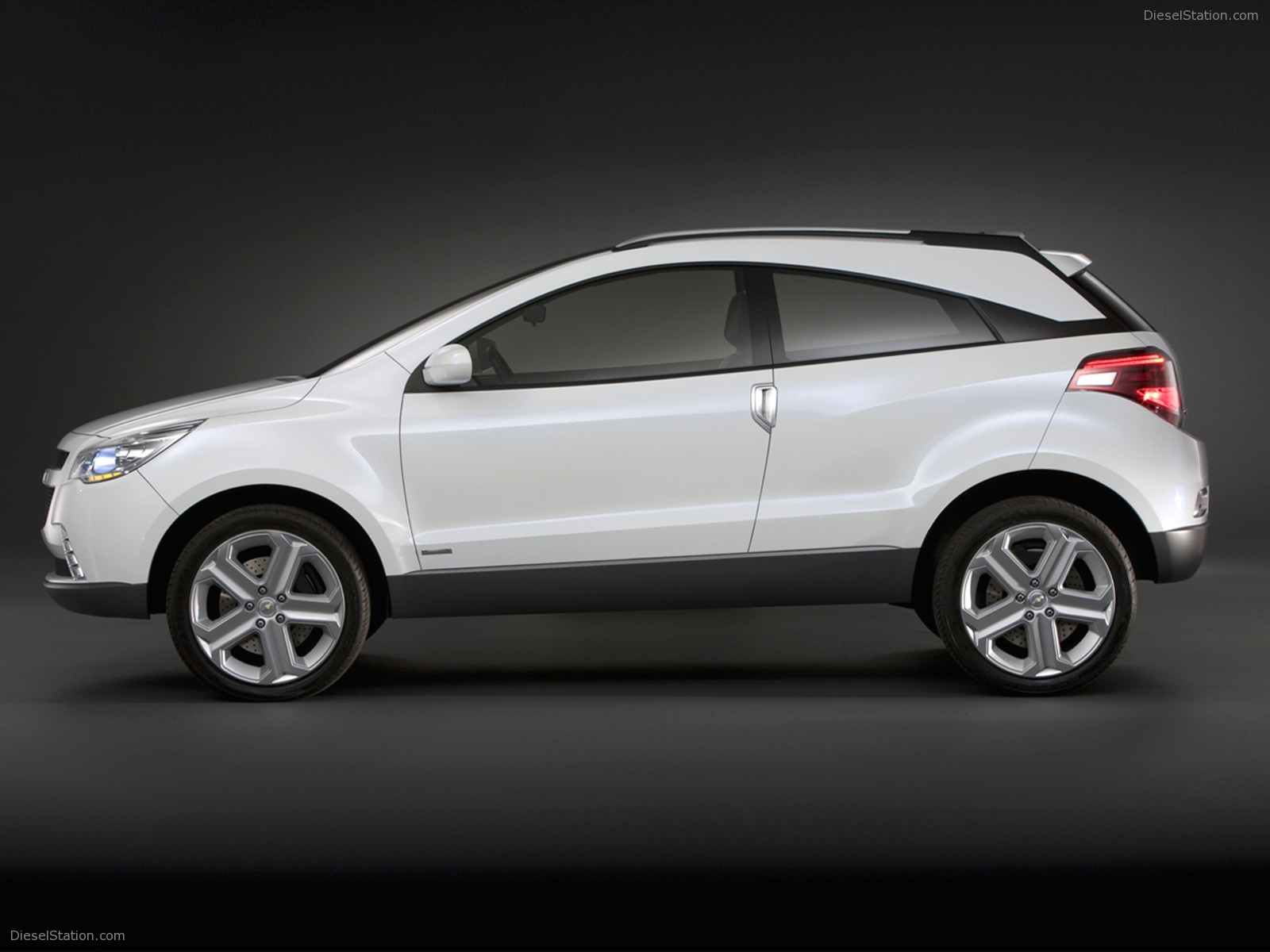Chevrolet GPiX Crossover Coupe Concept